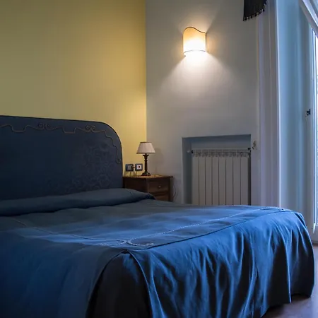 Bonapace Portanolana 3* Naples