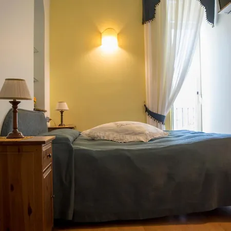 Bonapace Portanolana 3* Naples