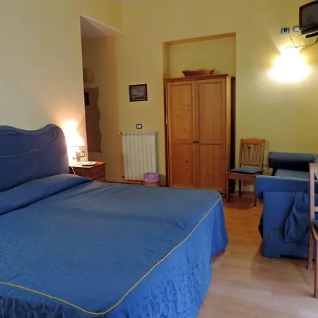 Couette-café Bonapace Portanolana Naples