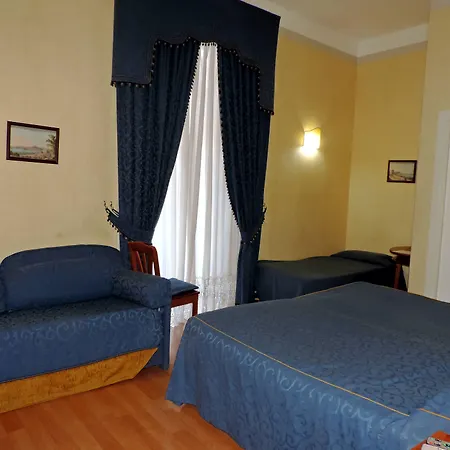 Bonapace Portanolana Naples