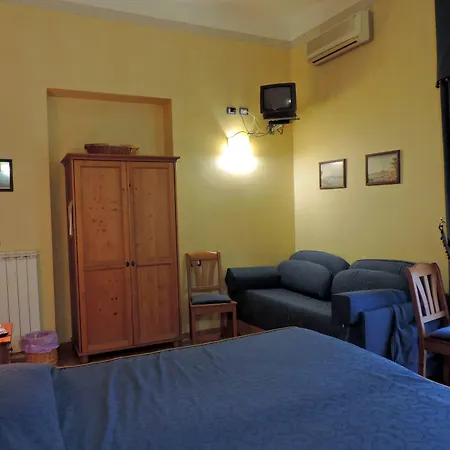 Bonapace Portanolana Naples