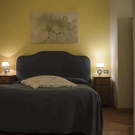 Bonapace Portanolana Couette-café Naples