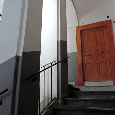 Bonapace Portanolana Couette-café Naples