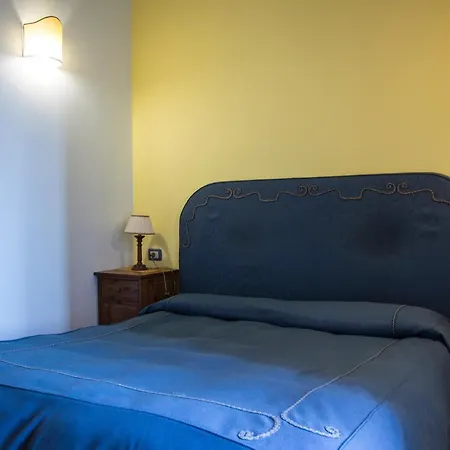 Couette-café Bonapace Portanolana Naples